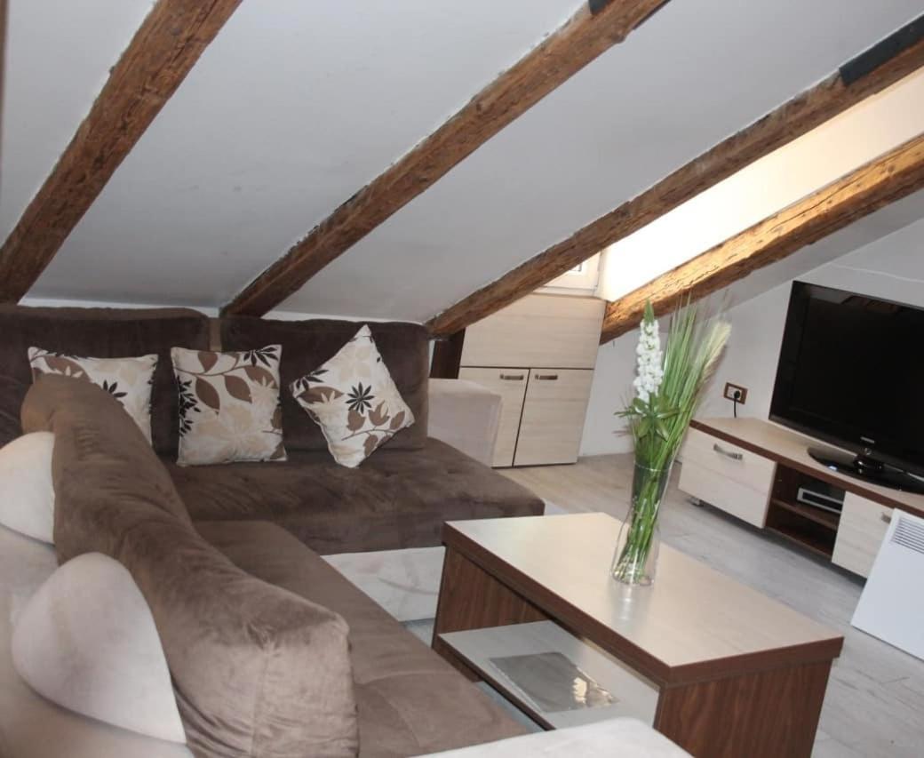 Apartament Podgoriçe Dış mekan fotoğraf